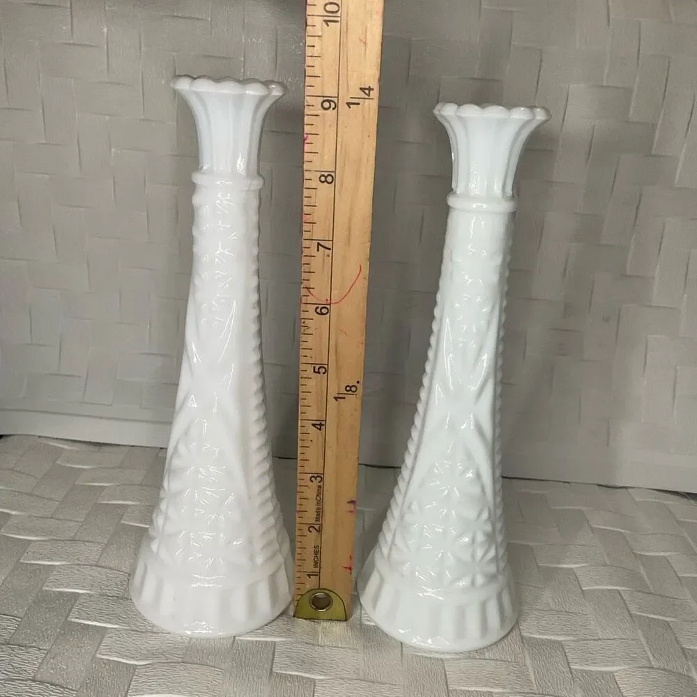 Vintage Set of 2 Two Vases Anchor Hocking Milk Glass Bud Vase -Stars and Bars 9”